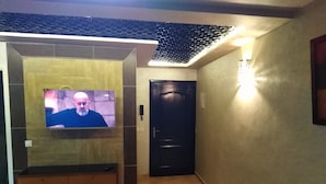 City Apartment, 1 Double Bed, Non Smoking | Living area - Bel Appar Tanjabalya (Tangier)