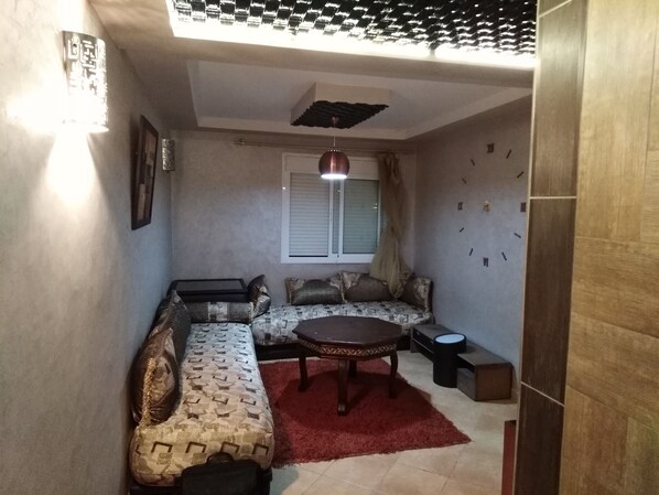 Apartemen Kota, 1 Tempat Tidur Double, Bebas Asap Rokok | Ruang keluarga