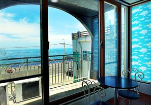 ห้องคลาสสิก | วิวจากห้องพัก