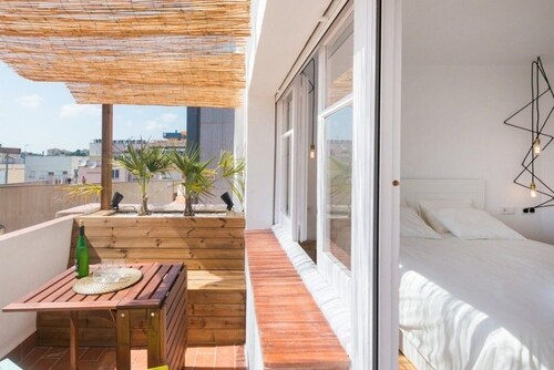 Beautiful penthouse with sea views