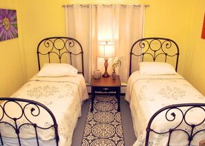 Room - Ray of Sunshine (Canandaigua)