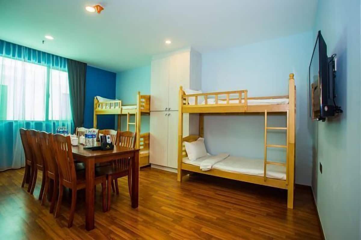In-room safe, desk, soundproofing, iron/ironing board (on request)