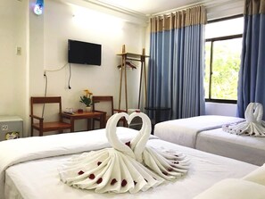 Kamar Keluarga | Minibar, meja kerja, dan Wi-Fi gratis