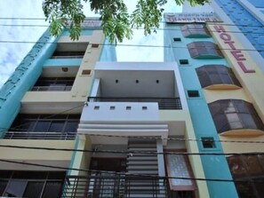 Bagian depan properti