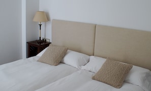 2 bedrooms, in-room safe, desk, soundproofing