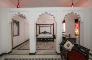 1 bedroom, in-room safe, desk, blackout curtains - Shahpura Kumbhal Vilas (Vallabhnagar)