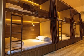 Desk, free WiFi, bed sheets