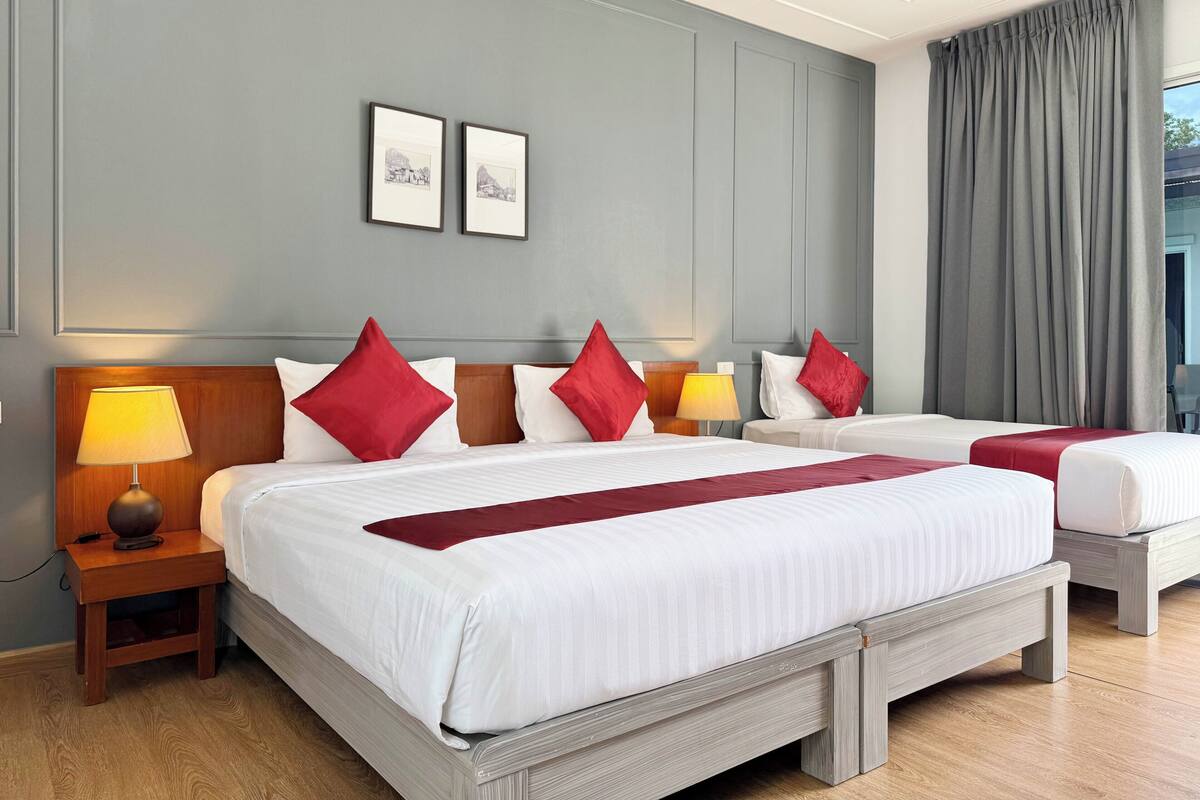 DeLuxe Family Room with Pool Access | In-room safe, soundproofing, rollaway beds (surcharge), WiFi (free)