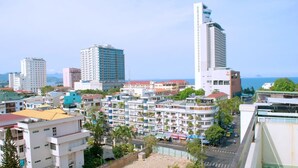 Unclassified image, 3 of 11, button - Queen Hotel 3 (Nha Trang)
