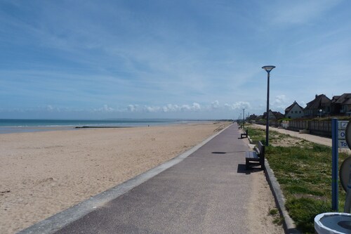 Beautiful apartment 82 m² 100 m from the sea 1000 m² large garden 