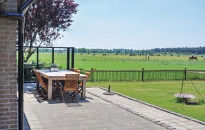 Buiten dineren