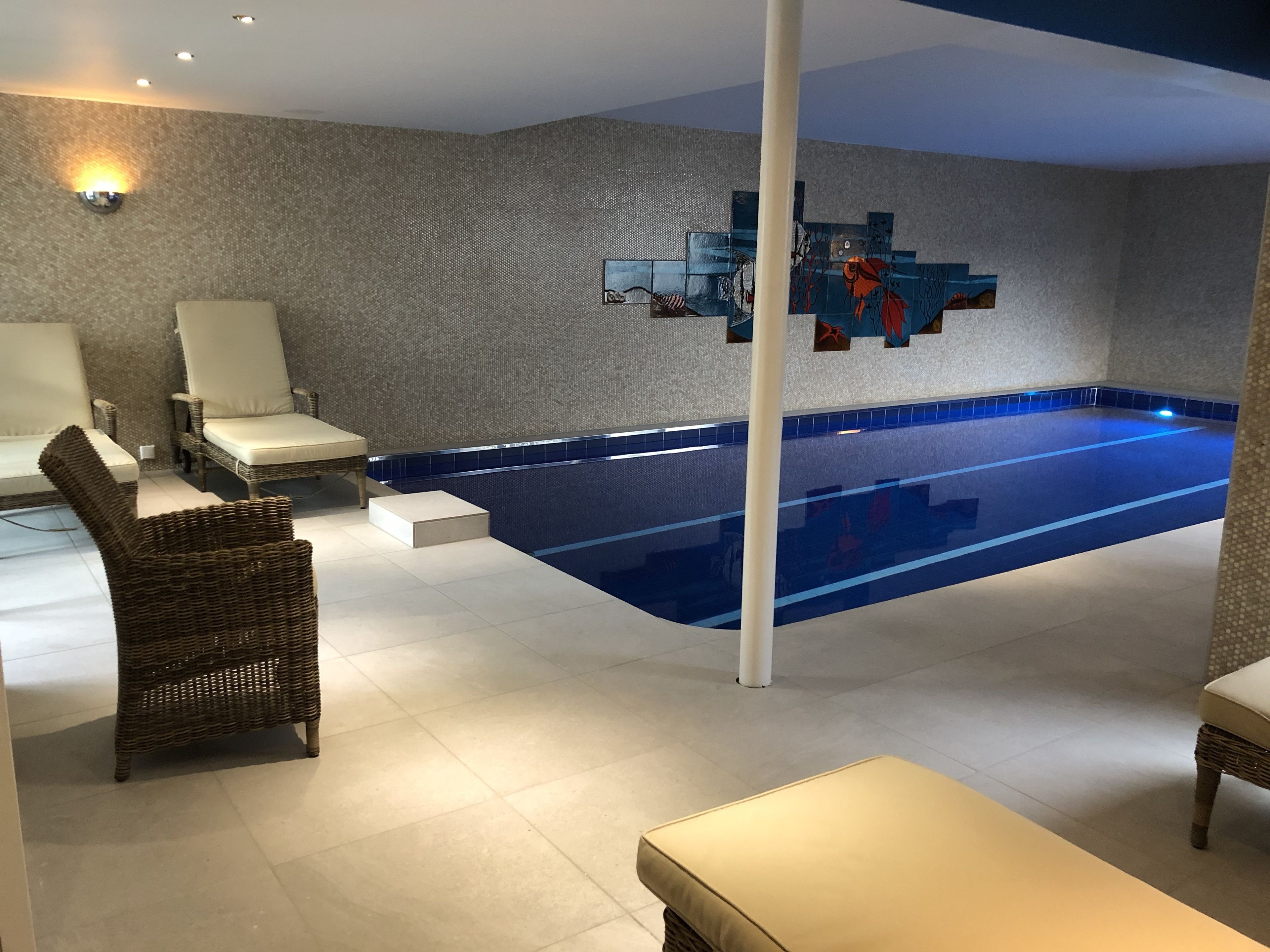 indoor pool, open 6 am to 9 pm, pool loungers
