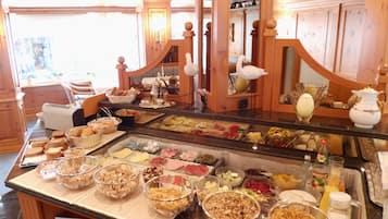 Daily buffet breakfast (EUR 12 per person)