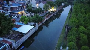 Comfort Triple Room | Courtyard view - Shanghai HUA XI SHUI XIE Guesthouse (Shanghai)