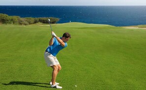 Golf - Villa Divi Divi Curacao: Breathtaking Golf View, Beach & Pool Access on Foot (willemstad)