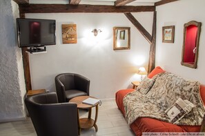 Flat-screen TV, DVD player