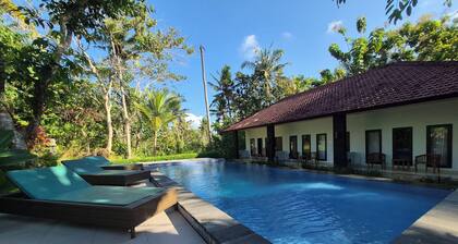 Bintang Hostel and Homestay