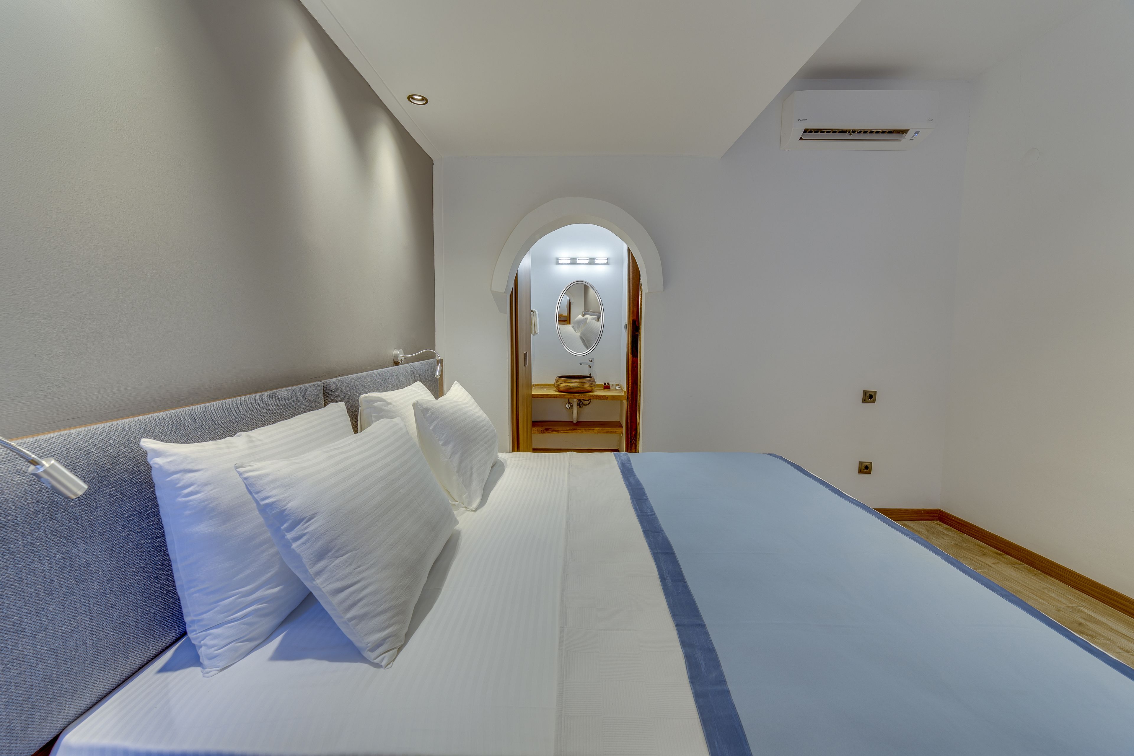 Photo - Risus Garden Marina Hotel