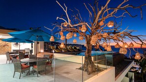 Outdoor dining - Ocean view apartment Zona Romantica with amazing rooftop pool and terrace! (Puerto Vallarta)