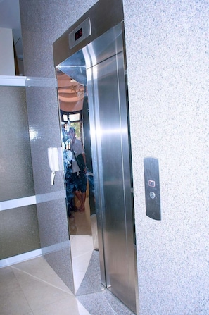 Interior - Phuong Hoa Hotel (Nha Trang)