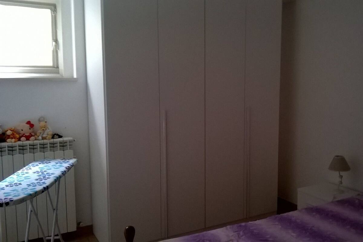 Minibar, escritorio y wifi gratis