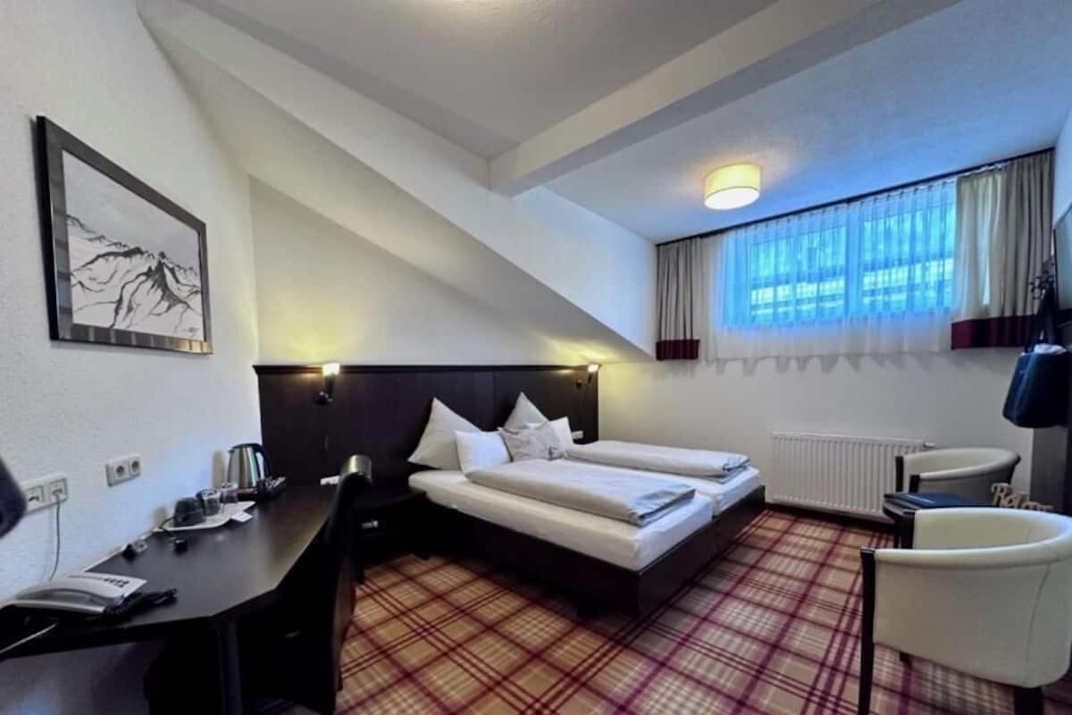 Doppia Standard, 1 camera da letto | 1 camera, biancheria da letto di alta qualità, minibar