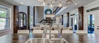 ¡Para estrenar! Cerca de Montaluce. Lodge duerme 19 