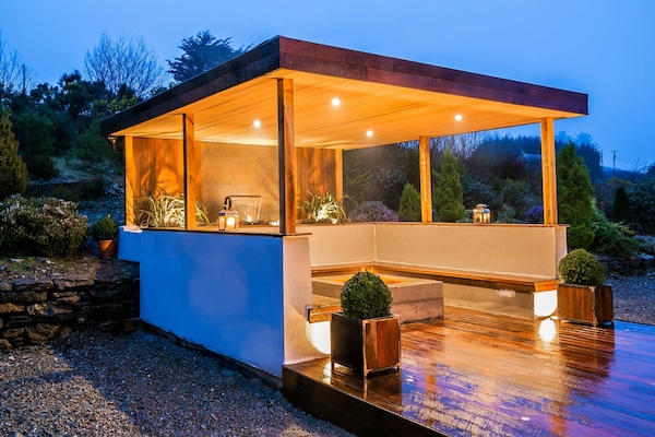 Relax under the stars and enjoy the tranquility of the countryside