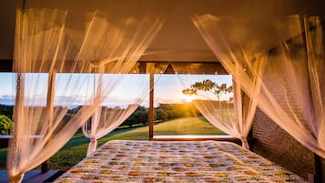 1 bedroom, iron/ironing board, travel crib, free WiFi