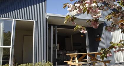 The Claremont Motels & Apartments