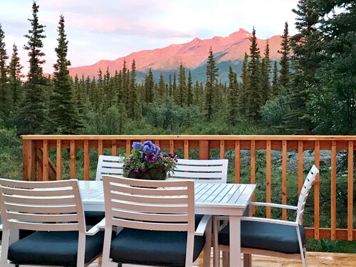 Cabine privée récemment rénovée avec vue sur la montagne