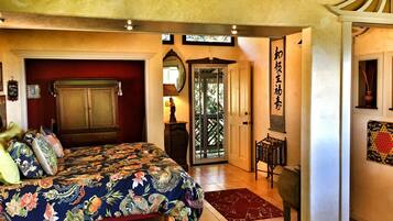 1 bedroom, iron/ironing board, travel crib, free WiFi