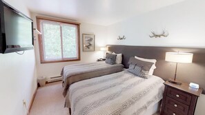 2 bedrooms, iron/ironing board, WiFi, bed sheets