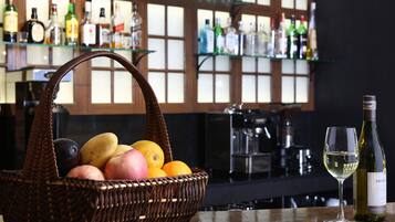 Sports bar
