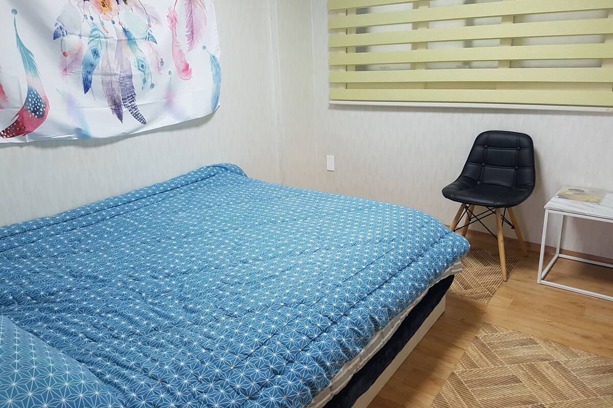 Standard Double Room | Free WiFi