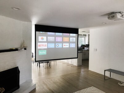 Bellport Village Cottage