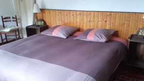 Double or Twin Room, 1 Double Bed, Non Smoking | Garden view - Mas de Lunet (Ganges)