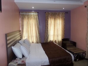 Executive Room, 1 Queen Bed, Non Smoking