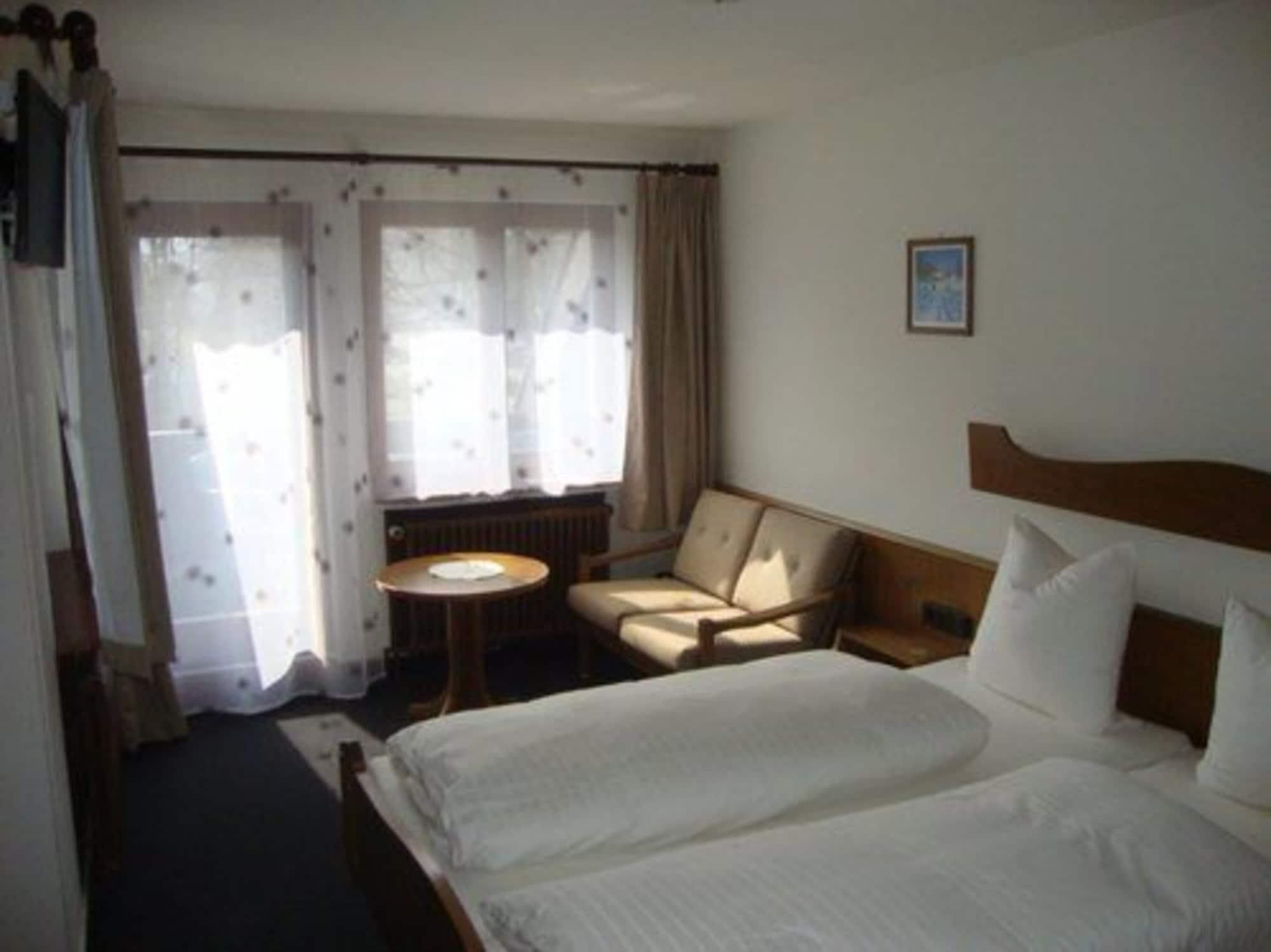 Cribs/infant beds, rollaway beds, free WiFi, bed sheets