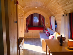 Interior detail - Gîte Amboise - Roulotte Chais Catherine (Amboise)