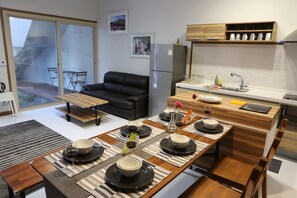 デュープレックス (Marigold) | 客室内のダイニングエリア