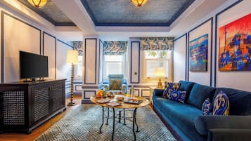 Televisión LED 43 pulgadas con canales de televisión vía satélite