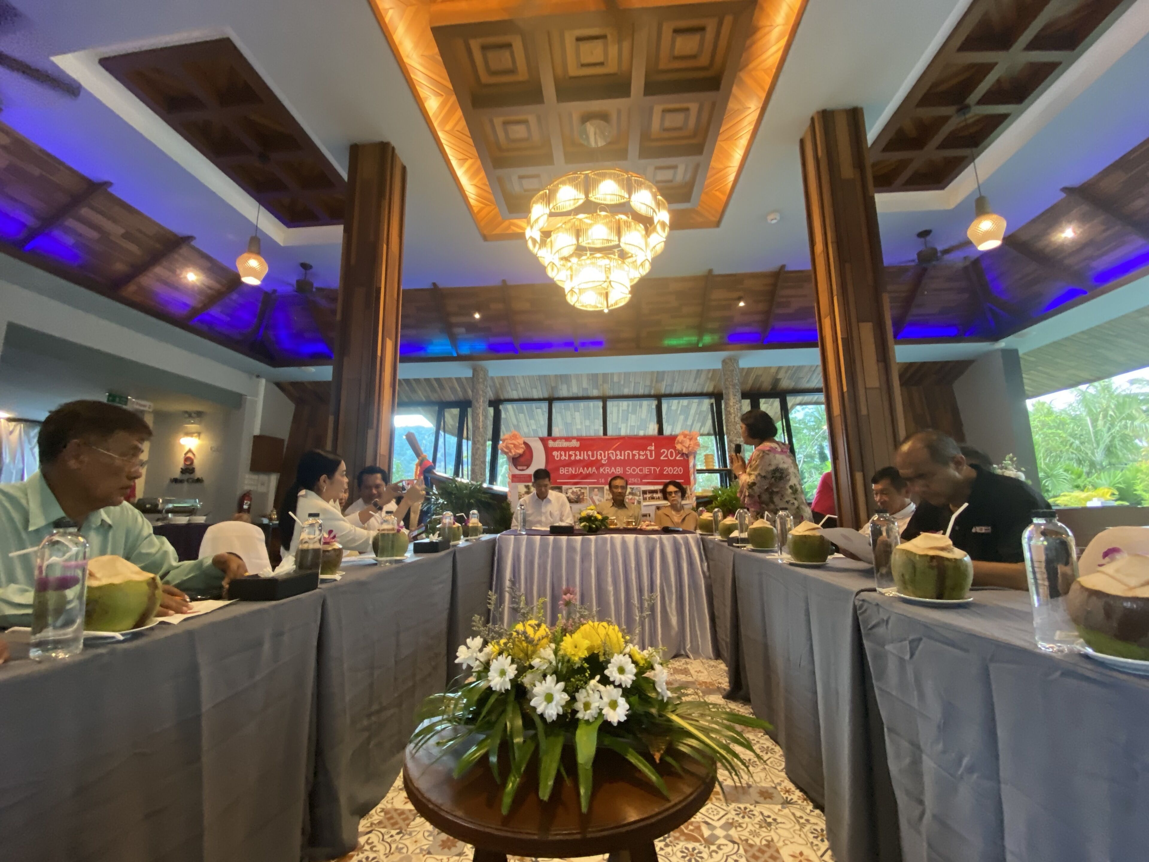 breakfast, lunch, dinner served; international cuisine, pool views