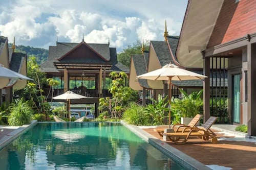 The Scene Cliff View Villas