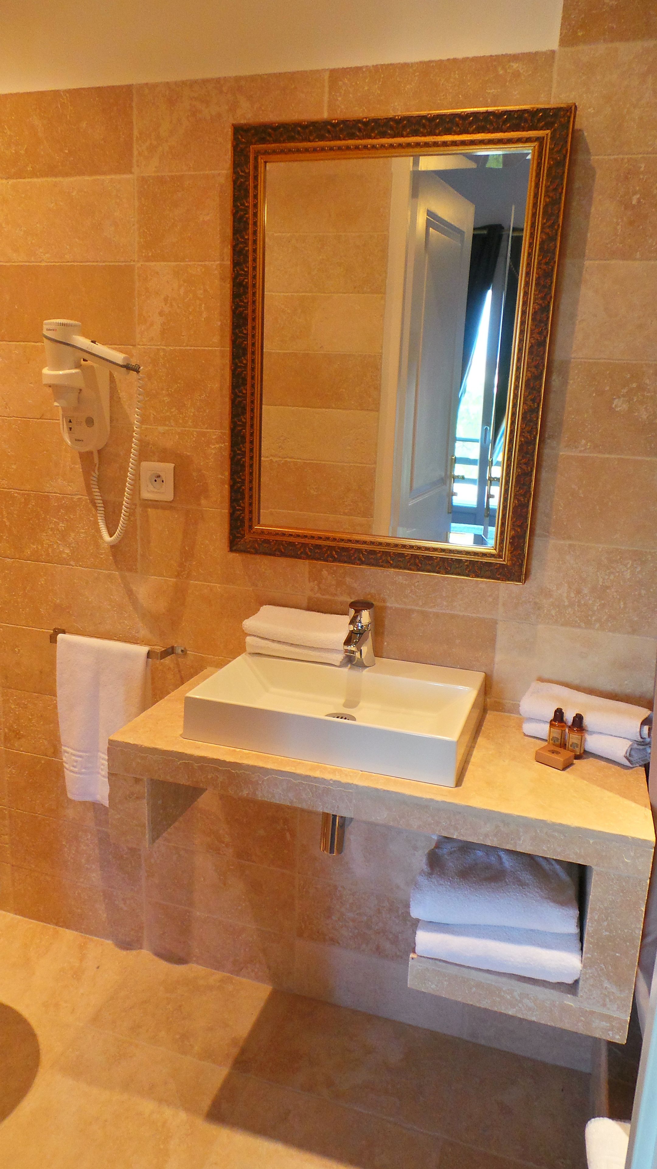 superior double room, park view | bathroom sink
