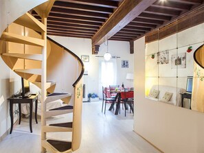 Appartamento, 1 camera da letto | Servizio della camera