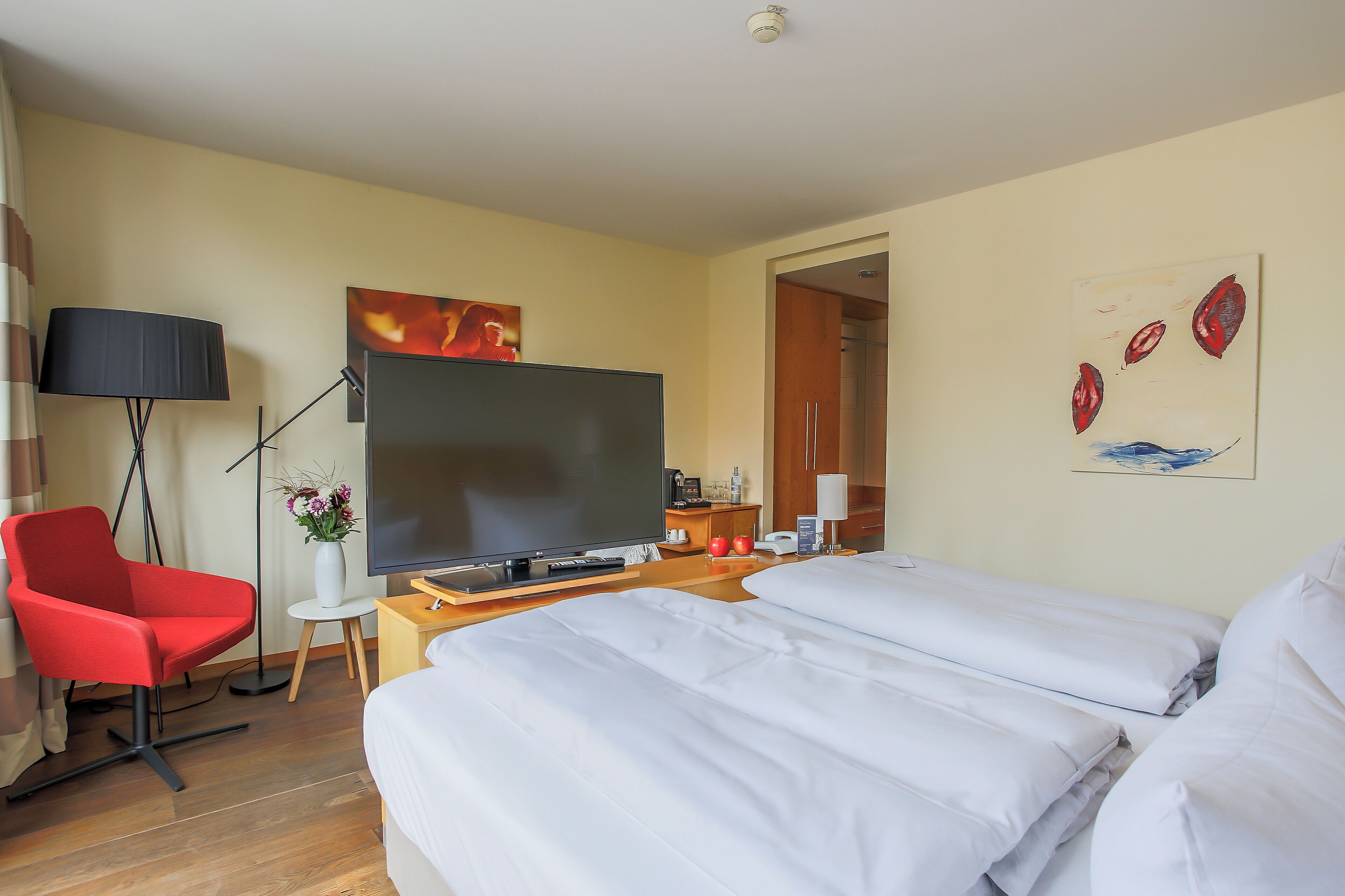 studio | 1 bedroom, in-room safe, free wifi, bed sheets