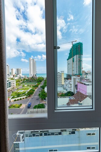 Canary Nha Trang Hotel