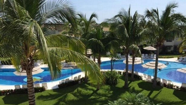 Outdoor pool - Casa Vacacional Acapulco Residencial Terrasol Diamante 025 (Acapulco)