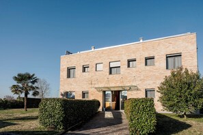 Voorkant van accommodatie